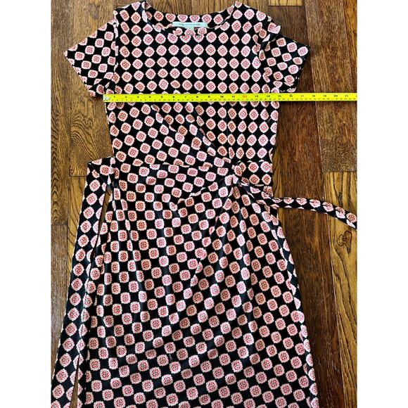 Diane Von Furstenberg Silk Dress 4 Pink Black  Short Sleeves Ruched Tie Waist - Picture 7 of 10